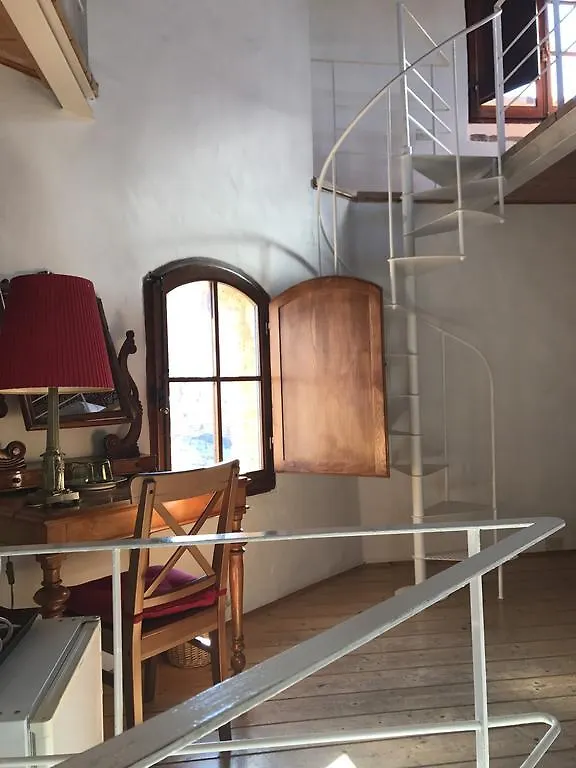 Castello Delle Quattro Torra Bed & Breakfast Val di Pugna